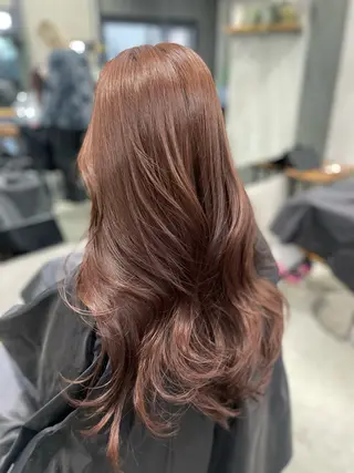 ロング カラー AIRI layer cut hairのヘアスタイル