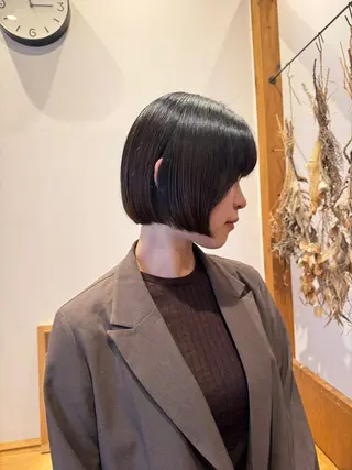 ショート パーマ ENIF 大島 芽生のヘアスタイル