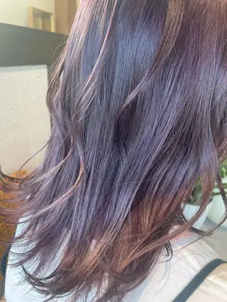 セミロング カラー 高木 櫻のヘアスタイル