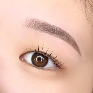 アイブロウ GAUEN所属・RIKO🎀 代官山eyeサロンのマツエク・マツパデザイン