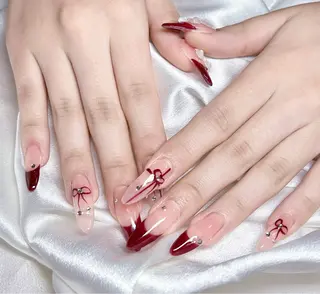 ネイル コウ ヨウのネイルデザイン