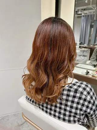 ミディアム パーマ/イルミナ カラー 三浦菜々子のヘアスタイル