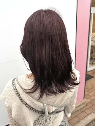 セミロング カラー マツエク・マツパ 💘韓国カラー💘 クルミのヘアスタイル