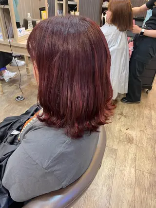 ミディアム 長嶋 花梨のヘアスタイル