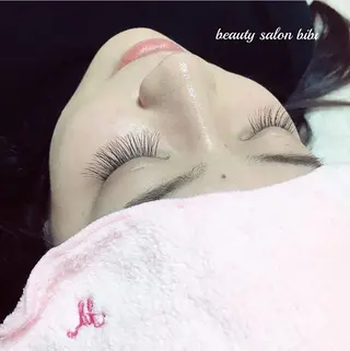 マツエク・マツパ 美容室 美美所属・髙坂 友香のエステ・リラクイメージ