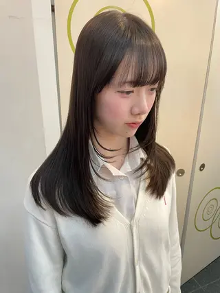 ミディアム 艶髪韓国レイヤー 🇰🇷✨小清水✨のヘアスタイル