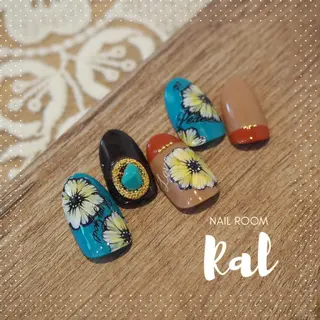 ネイル 山本 友理のネイルデザイン