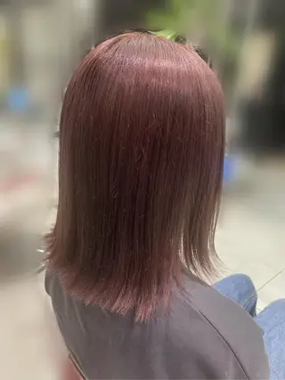 ミディアム カラー KANGOLSALON 富山セントラル所属・松井 亜美のヘアスタイル