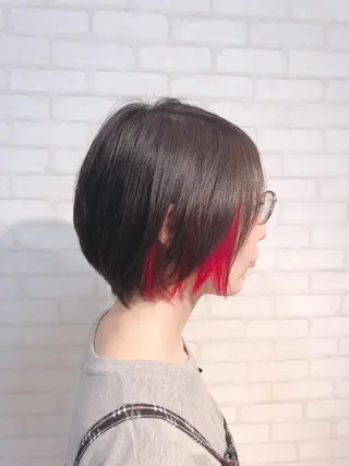 ショート ミヤザキ タクトのヘアスタイル