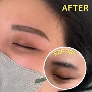 アイブロウ HAIR&MAKE POSH 日暮里のネイルデザイン