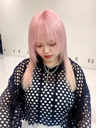 ミディアム カラー 🎨𖥔ׁTOMO♡ 🎀ゆるふわガーリーのヘアスタイル