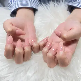 ネイル _genic nail&eyelash所属・谷本 萌のネイルデザイン