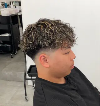 ショート カラー パーマ メンズ 森龍馬 メンズ専門美容師のヘアスタイル