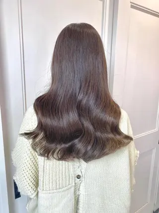 ロング Ayuna /透明感カラーのヘアスタイル