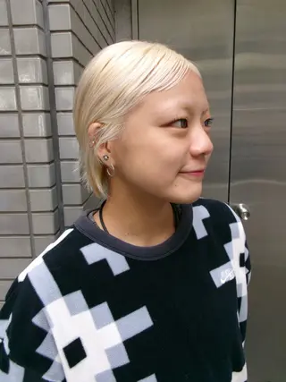 ショート カラー 名古屋栄/ブリーチ/ ボブ🧃木下桃嘉のヘアスタイル