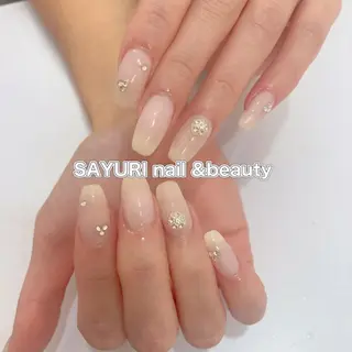 ネイル さゆりネイル&ビューティーサロン所属・古屋 早友里のネイルデザイン