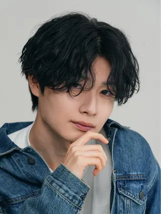 ミディアム パーマ メンズ fifth 名駅所属・深谷 侑亮のヘアスタイル