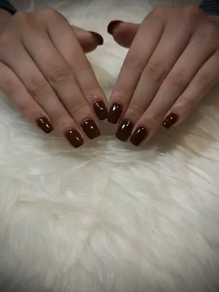 ネイル 韓国式肌管理・肌質改善＆スクールrinory所属・白鳥 結愛のネイルデザイン