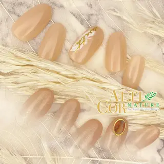 ネイル ChezEspoir【シェエスポワール】所属・ChezEspoir 佐藤のネイルデザイン