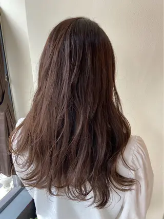 ロング カラー 松田 凜花のヘアスタイル