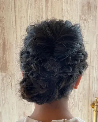 ロング ヘアアレンジ 岡村 真子のヘアスタイル