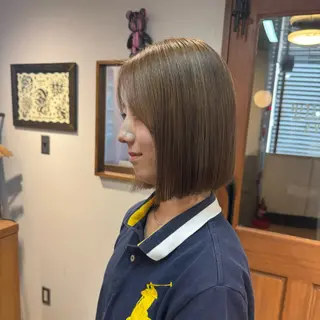 ミディアム カラー ヘアアレンジ 山口 摩七斗のヘアスタイル