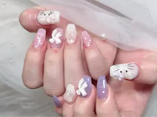 セミロング ミナ🌈 Laule'aのネイルデザイン