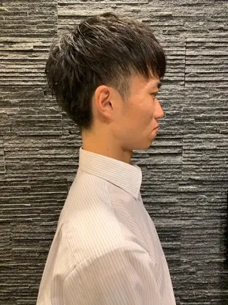 ミディアム 杉本 和大のヘアスタイル