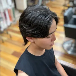 ショート YELLOW CORN 金沢文庫所属・【金沢文庫4分】髪質 改善/縮毛矯正アラタのヘアスタイル