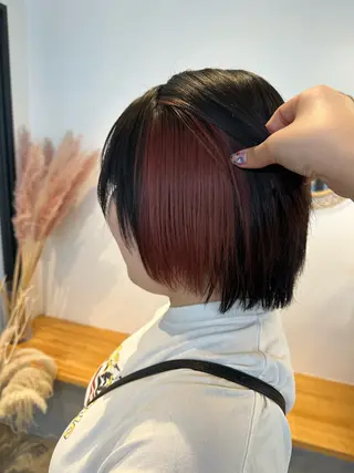 ショート カラー yuika .のヘアスタイル