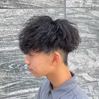 ショート パーマ ヘアアレンジ メンズ 川合 智之のヘアスタイル