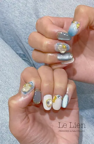 ネイル PRINCESS by lulu CHARIS所属・Le Lien nail💎chieのネイルデザイン