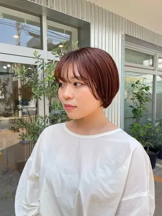 ショート カラー しの　ゆきの THE REMMYのヘアスタイル