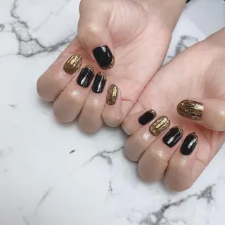 ミディアム ネイル 石原 夕華のネイルデザイン