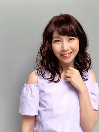 ミディアム カラー ヘアアレンジ 能登谷 きよのヘアスタイル