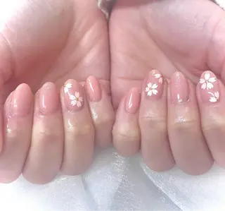 ネイル Nail salon s.k.所属・Nailist. emiのネイルデザイン
