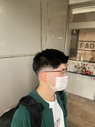 ショート メンズ 居原 凜太郎のヘアスタイル