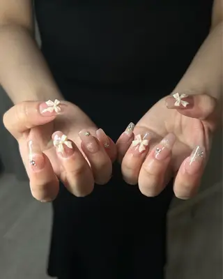 ネイル Haluca 長さ出し🍀のネイルデザイン
