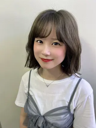 ミディアム カラー レイヤー/ハイトーン カラー/SHISEIのヘアスタイル