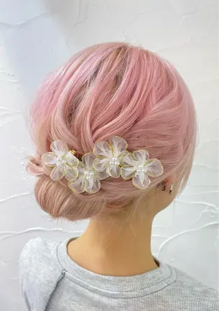 ヘアアレンジ uros.所属・uros.中目黒 moekaのヘアスタイル