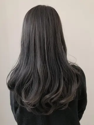 ミディアム 久保 敏之のヘアスタイル