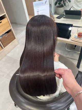 ロング 光を纏うツヤ感ロング Natsuki🪽のヘアスタイル