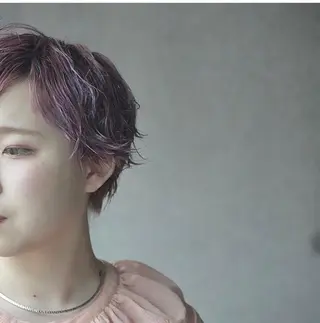 ショート カラー &72所属・カリスマ フォのヘアスタイル