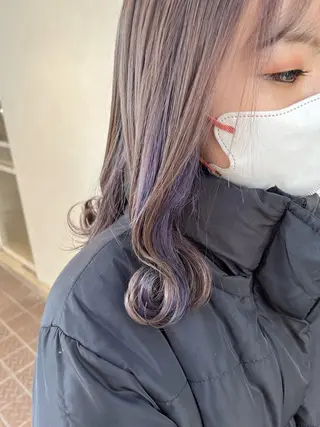 ショート カラー 艶髪ブリーチ/レイヤ ー/竹本幸希のヘアスタイル