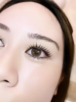 マツエク・マツパ eyelash aimyまつげパーマ・パリジェンヌ・マツエク・眉毛・バインドロック 伏見店所属・𝐘𝐔𝐈𝐍𝐀 🤍🎀のマツエク・マツパデザイン