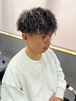 カラー パーマ メンズ 金子勇希🔥パーマ 比率90%以上🔥のヘアスタイル