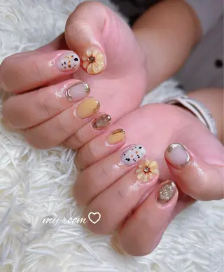 ネイル うるま市サロン Yuko Izawaのネイルデザイン