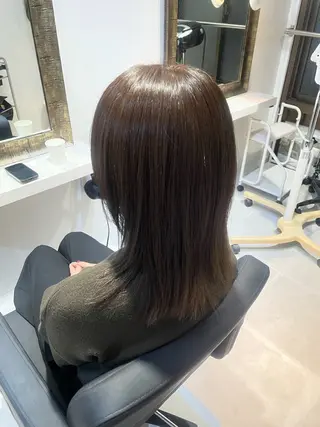 カラー やさかわ ももかのヘアスタイル