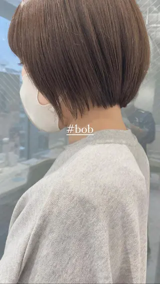 ショート カラー ボブ・レイヤーカット 吉敷航一のヘアスタイル