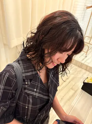 ミディアム パーマ 透明感/韓国風 HIRARIのヘアスタイル